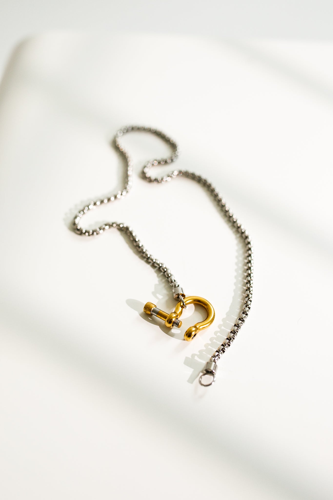 Horsebit Necklace - Two Tone