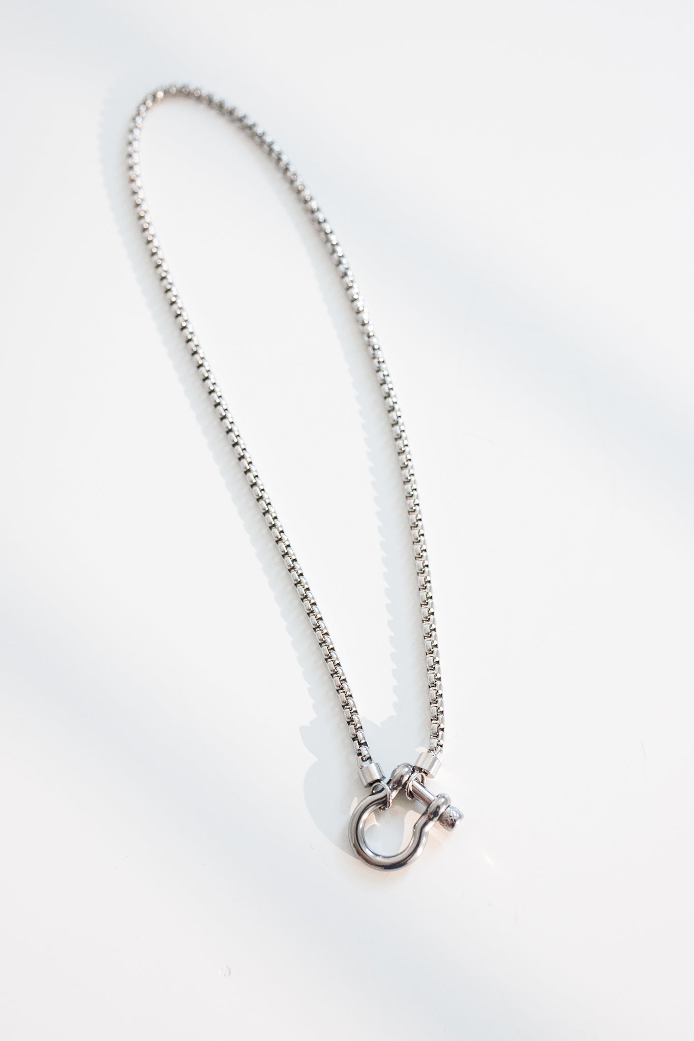 Horsebit Necklace - Silver