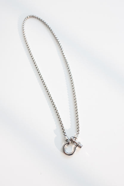 Horsebit Necklace - Silver