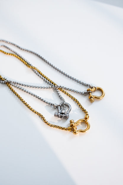 Horsebit Necklace - Two Tone